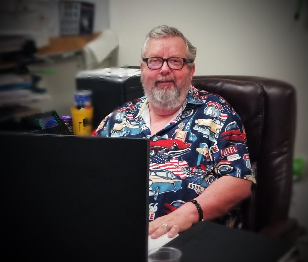 Partners Warehouse Employee at a Computer